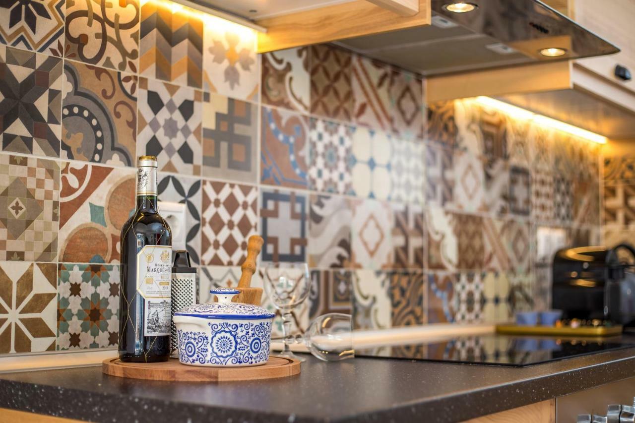 Euphoria Luxury Apartment فاليراكي المظهر الخارجي الصورة